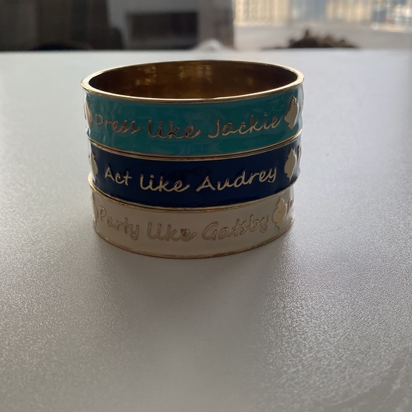 3 bracelets - Picture 2 of 3